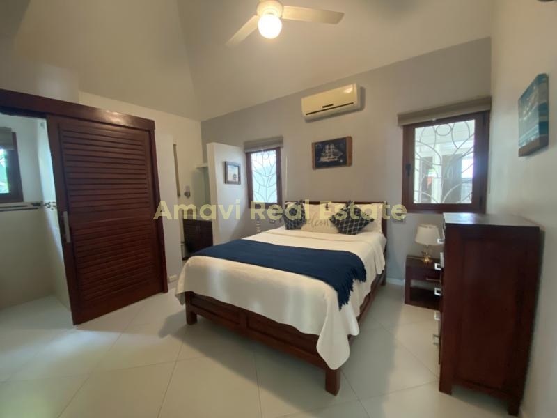 Playa Las Ballenas, 4 Bedrooms Bedrooms, ,4 BathroomsBathrooms,Villa,For Sale,1100