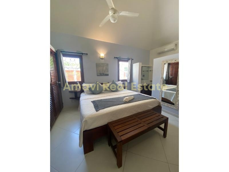 Playa Las Ballenas, 4 Bedrooms Bedrooms, ,4 BathroomsBathrooms,Villa,For Sale,1100