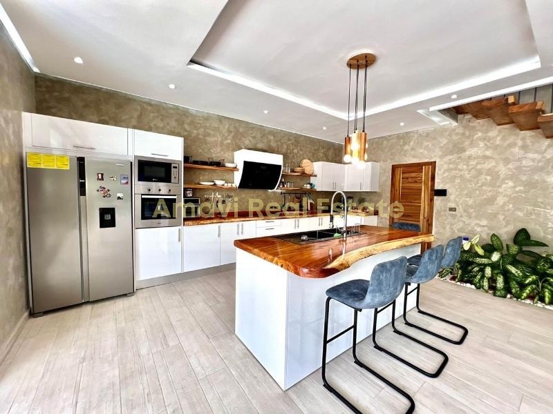Abra Grande, 3 Bedrooms Bedrooms, ,4 BathroomsBathrooms,Villa,For Sale,1114