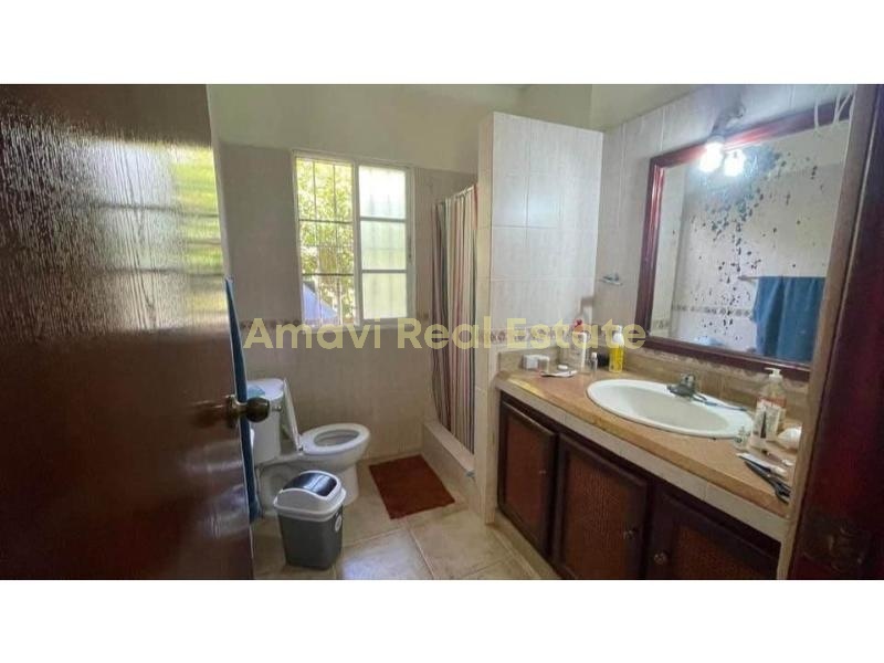 Las Terrenas, 6 Bedrooms Bedrooms, ,3 BathroomsBathrooms,House,For Sale,1124