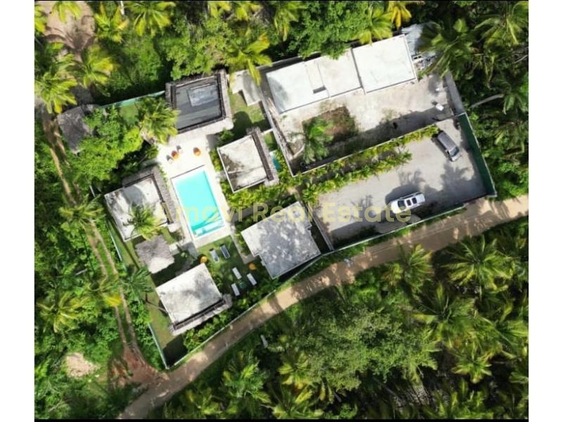 Coson, 6 Bedrooms Bedrooms, ,6 BathroomsBathrooms,Condominium,For Sale,1130