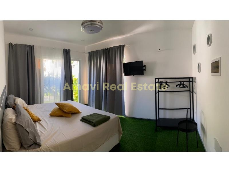 Coson, 6 Bedrooms Bedrooms, ,6 BathroomsBathrooms,Condominium,For Sale,1130