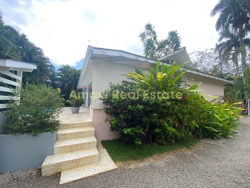 Coson, 3 Bedrooms Bedrooms, ,3 BathroomsBathrooms,Villa,For Sale,1018