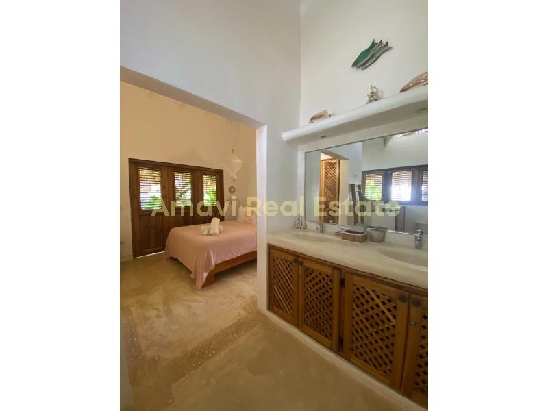 Coson, 6 Bedrooms Bedrooms, ,6 BathroomsBathrooms,Villa,For Sale,1181