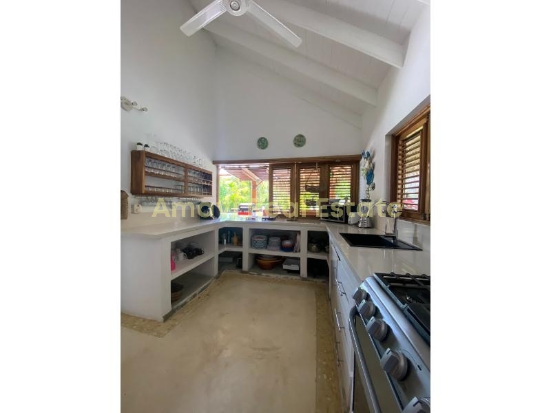 Coson, 6 Bedrooms Bedrooms, ,6 BathroomsBathrooms,Villa,For Sale,1181