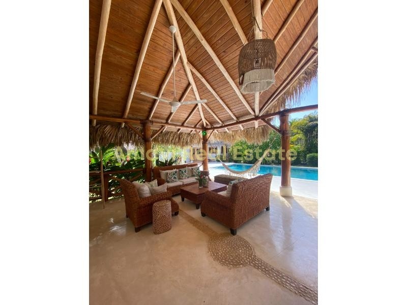Coson, 6 Bedrooms Bedrooms, ,6 BathroomsBathrooms,Villa,For Sale,1181