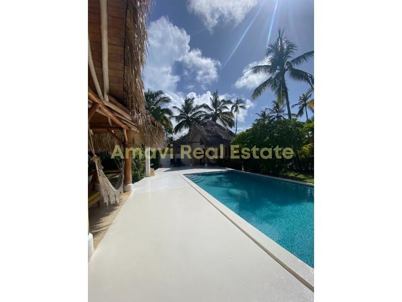 Coson, 6 Bedrooms Bedrooms, ,6 BathroomsBathrooms,Villa,For Sale,1181