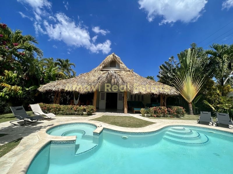 Playa Las Ballenas, 3 Bedrooms Bedrooms, ,4 BathroomsBathrooms,Villa,For Sale,1022