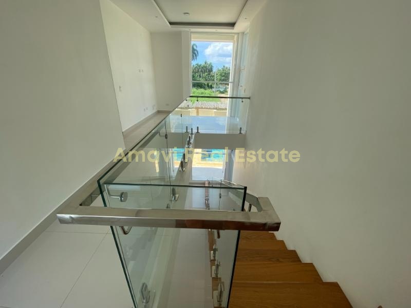 Playa Las Ballenas, 3 Bedrooms Bedrooms, ,3 BathroomsBathrooms,Villa,For Sale,1211
