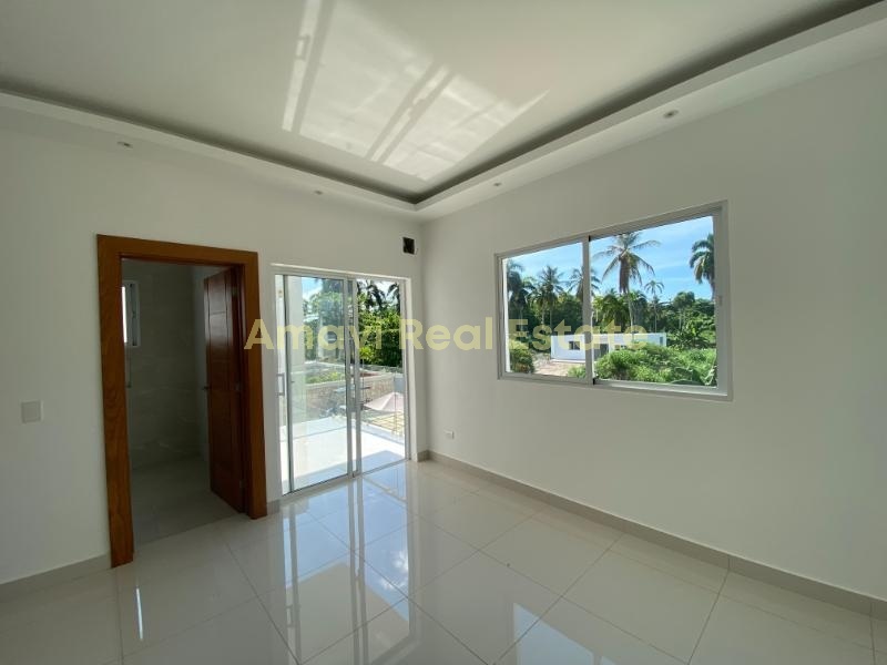 Playa Las Ballenas, 3 Bedrooms Bedrooms, ,3 BathroomsBathrooms,Villa,For Sale,1211
