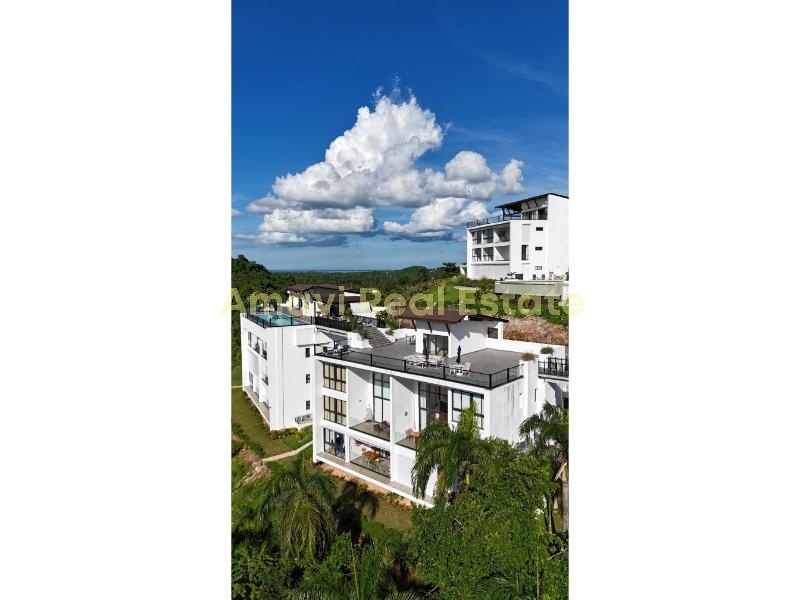 Las Terrenas, La Bonita, 4 Bedrooms Bedrooms, ,4 BathroomsBathrooms,Condominium,For Sale,1258