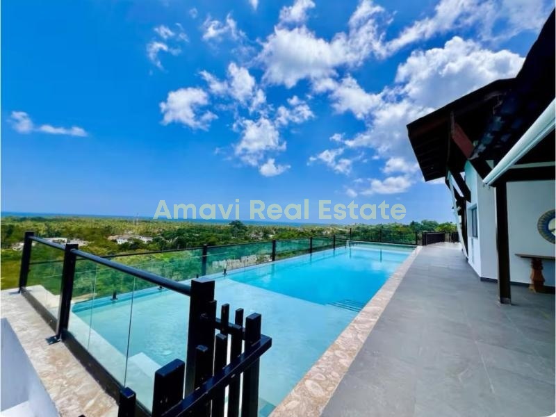 Las Terrenas, La Bonita, 4 Bedrooms Bedrooms, ,4 BathroomsBathrooms,Condominium,For Sale,1258