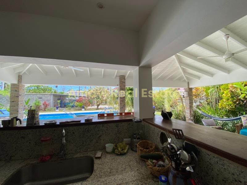 Las Terrenas, La Bonita, 4 Bedrooms Bedrooms, ,4 BathroomsBathrooms,Villa,For Sale,1271
