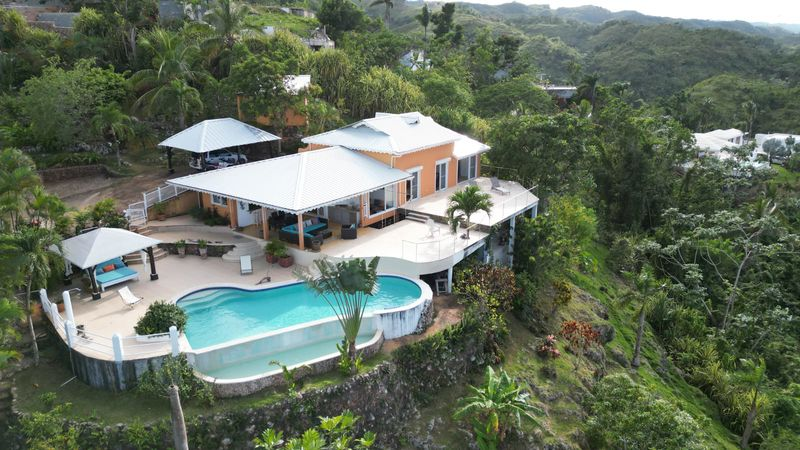 Hoyo Cacao, 3 Bedrooms Bedrooms, ,3 BathroomsBathrooms,Villa,For Sale,1030