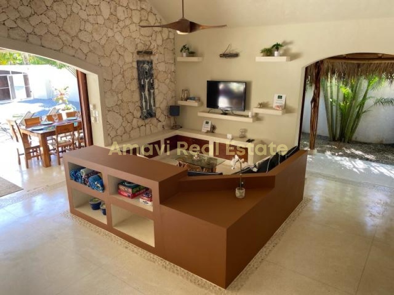 Playa Las Ballenas, 4 Bedrooms Bedrooms, ,4 BathroomsBathrooms,Villa,For Sale,1310