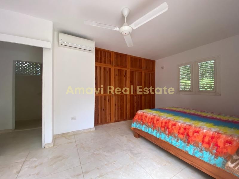 Las Terrenas, La Bonita, 7 Bedrooms Bedrooms, 0 ,7 BathroomsBathrooms,Villa,For Sale,0,1311