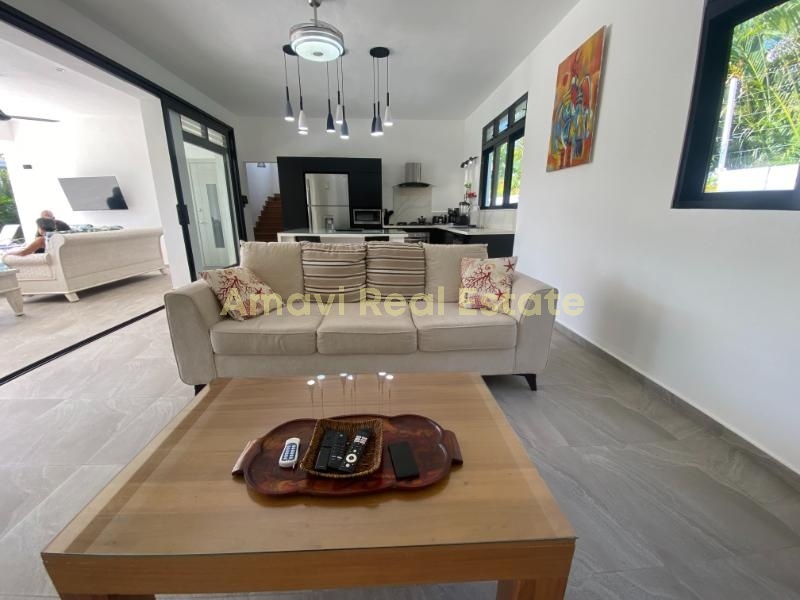 Playa Las Ballenas, 5 Bedrooms Bedrooms, 0 ,5 BathroomsBathrooms,Villa,For Sale,0,1320