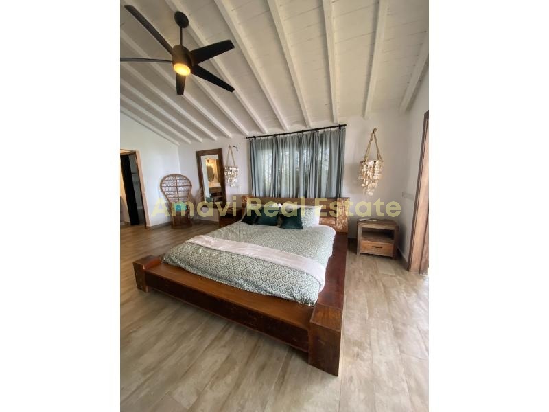 Coson, 5 Bedrooms Bedrooms, 0 ,5 BathroomsBathrooms,Villa,For Sale,0,1321