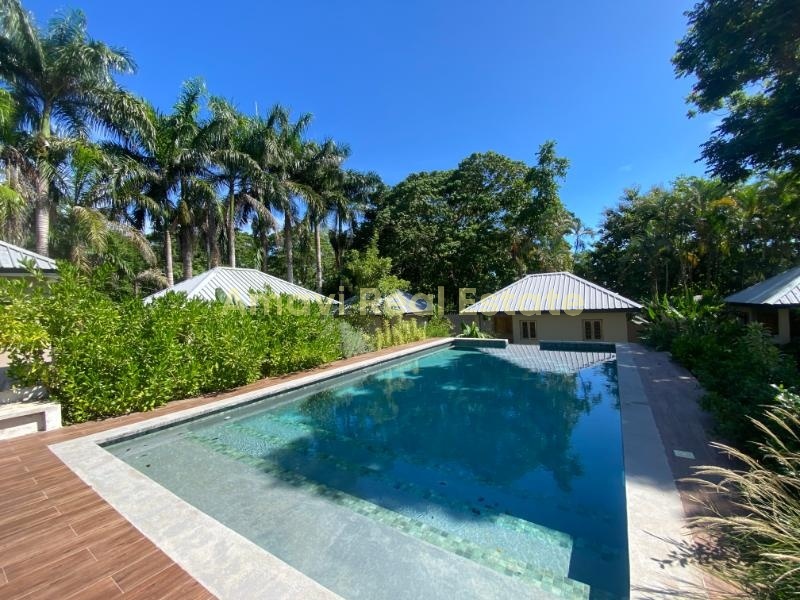 Abra Grande, 8 Bedrooms Bedrooms, 0 ,8 BathroomsBathrooms,Villa,For Sale,0,1323