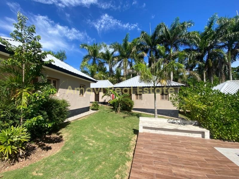 Abra Grande, 8 Bedrooms Bedrooms, 0 ,8 BathroomsBathrooms,Villa,For Sale,0,1323