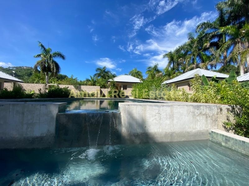 Abra Grande, 8 Bedrooms Bedrooms, 0 ,8 BathroomsBathrooms,Villa,For Sale,0,1323