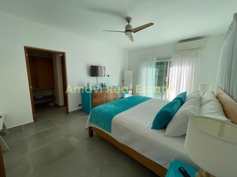 Las Terrenas, 3 Bedrooms Bedrooms, ,2 BathroomsBathrooms,Villa,For Sale,1036