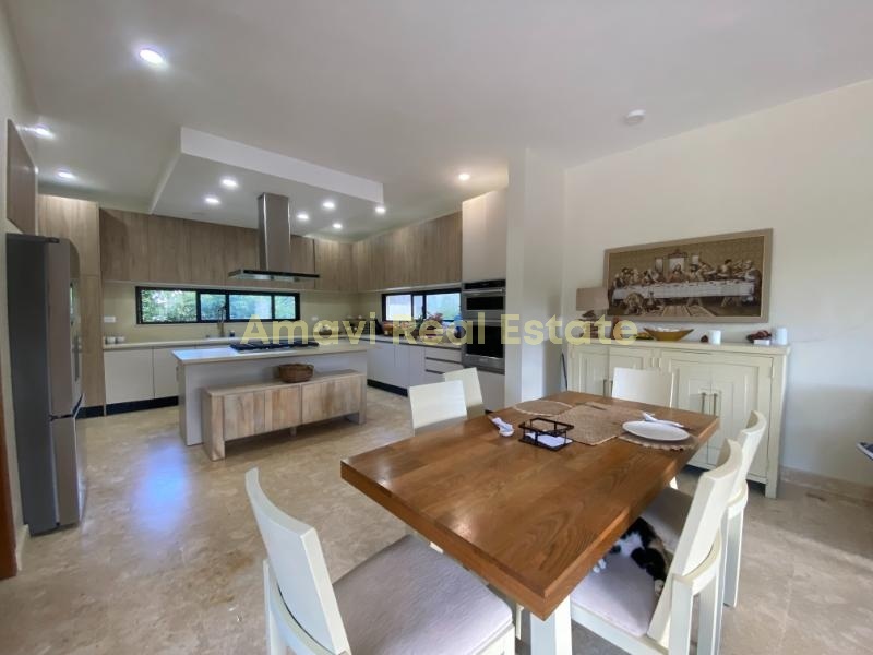 Las Terrenas, La Bonita, 5 Bedrooms Bedrooms, 0 ,5 BathroomsBathrooms,Villa,For Sale,0,1343