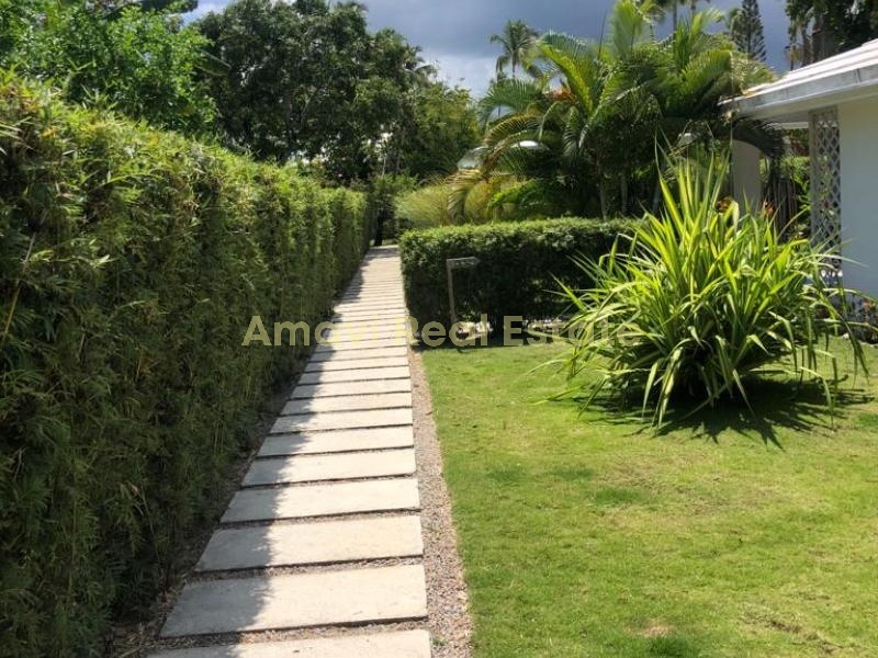 Las Terrenas, 4 Bedrooms Bedrooms, ,4 BathroomsBathrooms,Villa,For Sale,1039