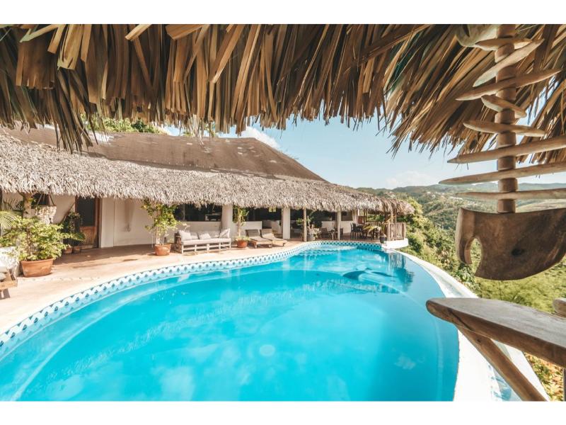 Coson, 7 Bedrooms Bedrooms, 0 ,5 BathroomsBathrooms,Villa,For Sale,0,1395