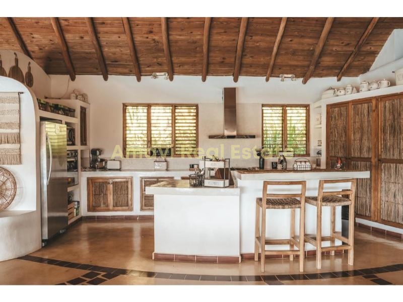 Coson, 7 Bedrooms Bedrooms, 0 ,5 BathroomsBathrooms,Villa,For Sale,0,1395