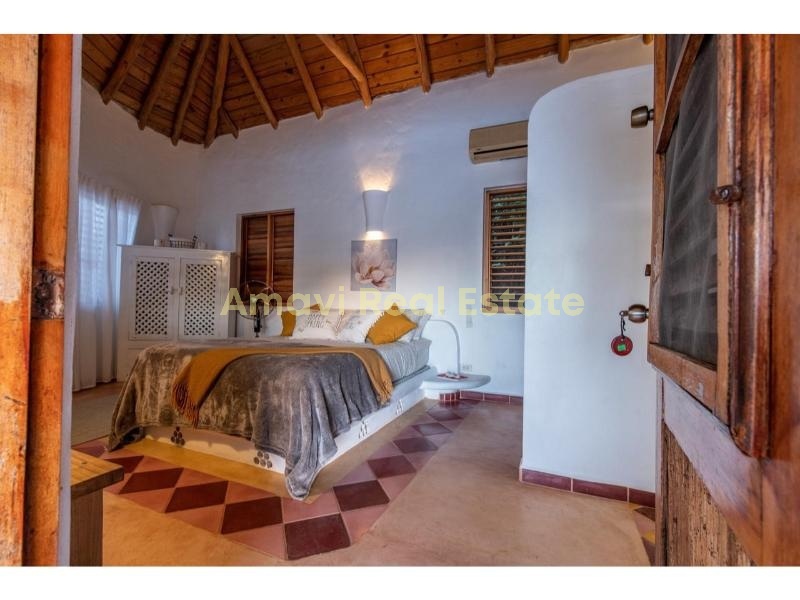 Coson, 7 Bedrooms Bedrooms, 0 ,5 BathroomsBathrooms,Villa,For Sale,0,1395