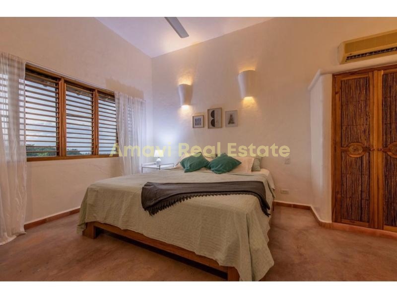 Coson, 7 Bedrooms Bedrooms, 0 ,5 BathroomsBathrooms,Villa,For Sale,0,1395