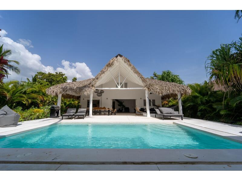 Coson, 6 Bedrooms Bedrooms, 0 ,6 BathroomsBathrooms,Villa,For Sale,0,1428