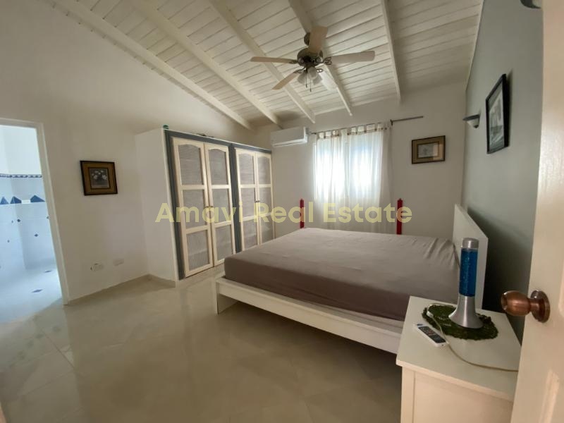 El Limon, 4 Bedrooms Bedrooms, ,3 BathroomsBathrooms,Villa,For Sale,1049