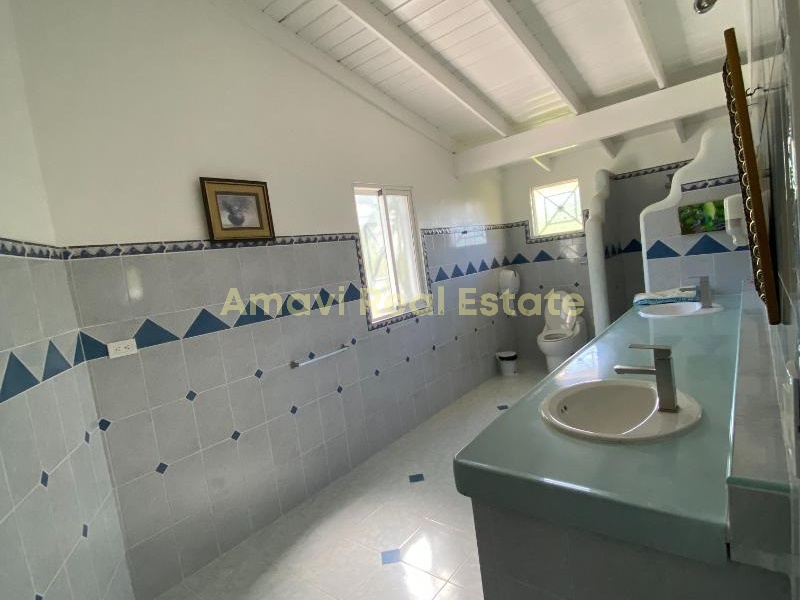 El Limon, 4 Bedrooms Bedrooms, ,3 BathroomsBathrooms,Villa,For Sale,1049