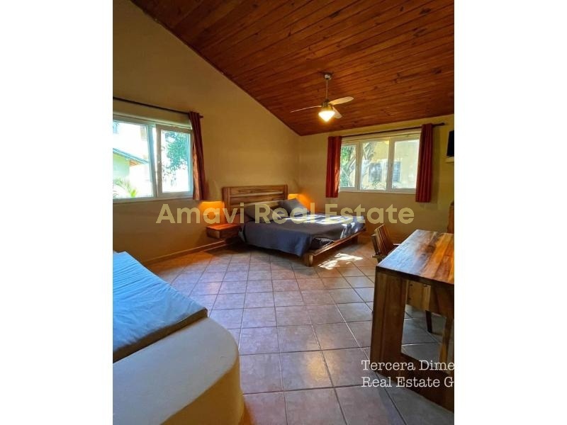 Las Ballenas, 2 Bedrooms Bedrooms, ,2 BathroomsBathrooms,Apartment,For Sale,1054