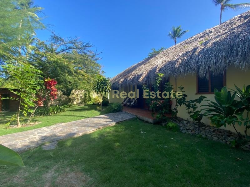 Playa Las Ballenas, 3 Bedrooms Bedrooms, ,2 BathroomsBathrooms,Villa,For Sale,1066