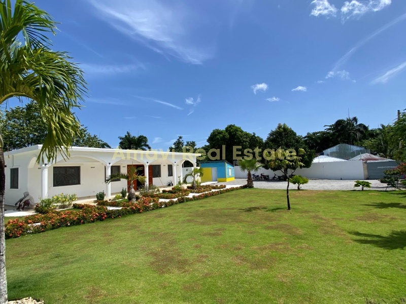 El Limon, 3 Bedrooms Bedrooms, ,3 BathroomsBathrooms,Villa,For Sale,1086