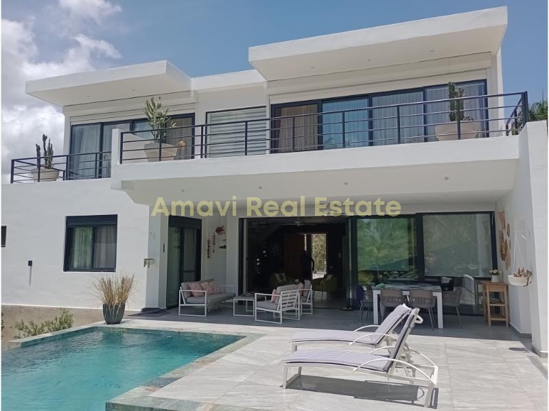 Barbacoa, 3 Bedrooms Bedrooms, ,3 BathroomsBathrooms,Villa,For Sale,1087