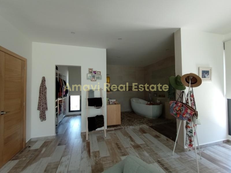 Barbacoa, 3 Bedrooms Bedrooms, ,3 BathroomsBathrooms,Villa,For Sale,1087