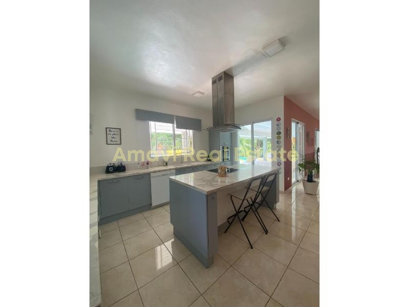 El Limon, 3 Bedrooms Bedrooms, ,3 BathroomsBathrooms,Villa,For Sale,1089