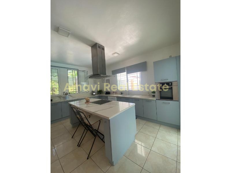 El Limon, 3 Bedrooms Bedrooms, ,3 BathroomsBathrooms,Villa,For Sale,1089
