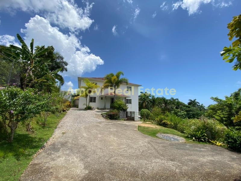 El Limon, 3 Bedrooms Bedrooms, ,3 BathroomsBathrooms,Villa,For Sale,1089